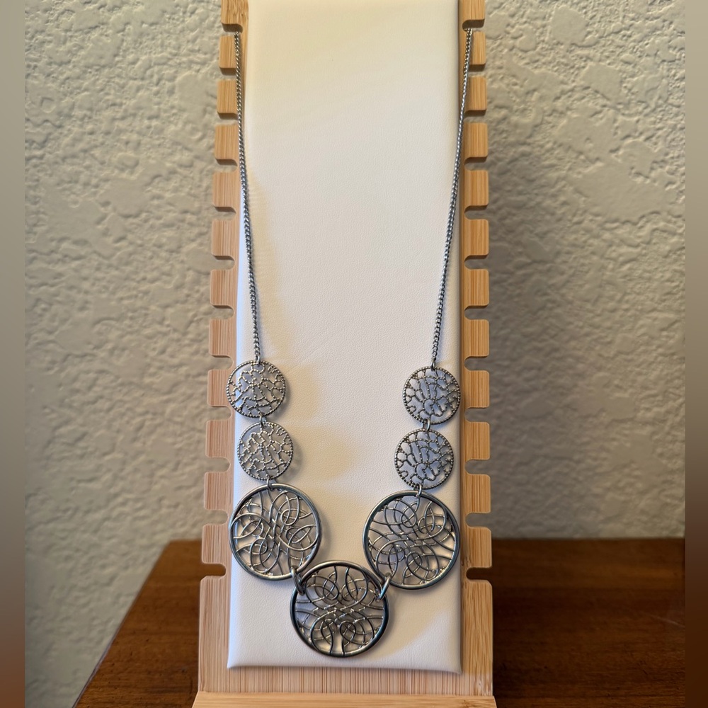 Bancroft Ivy Metal Statement Necklace with Silver Filigree, 16 inch, Like New